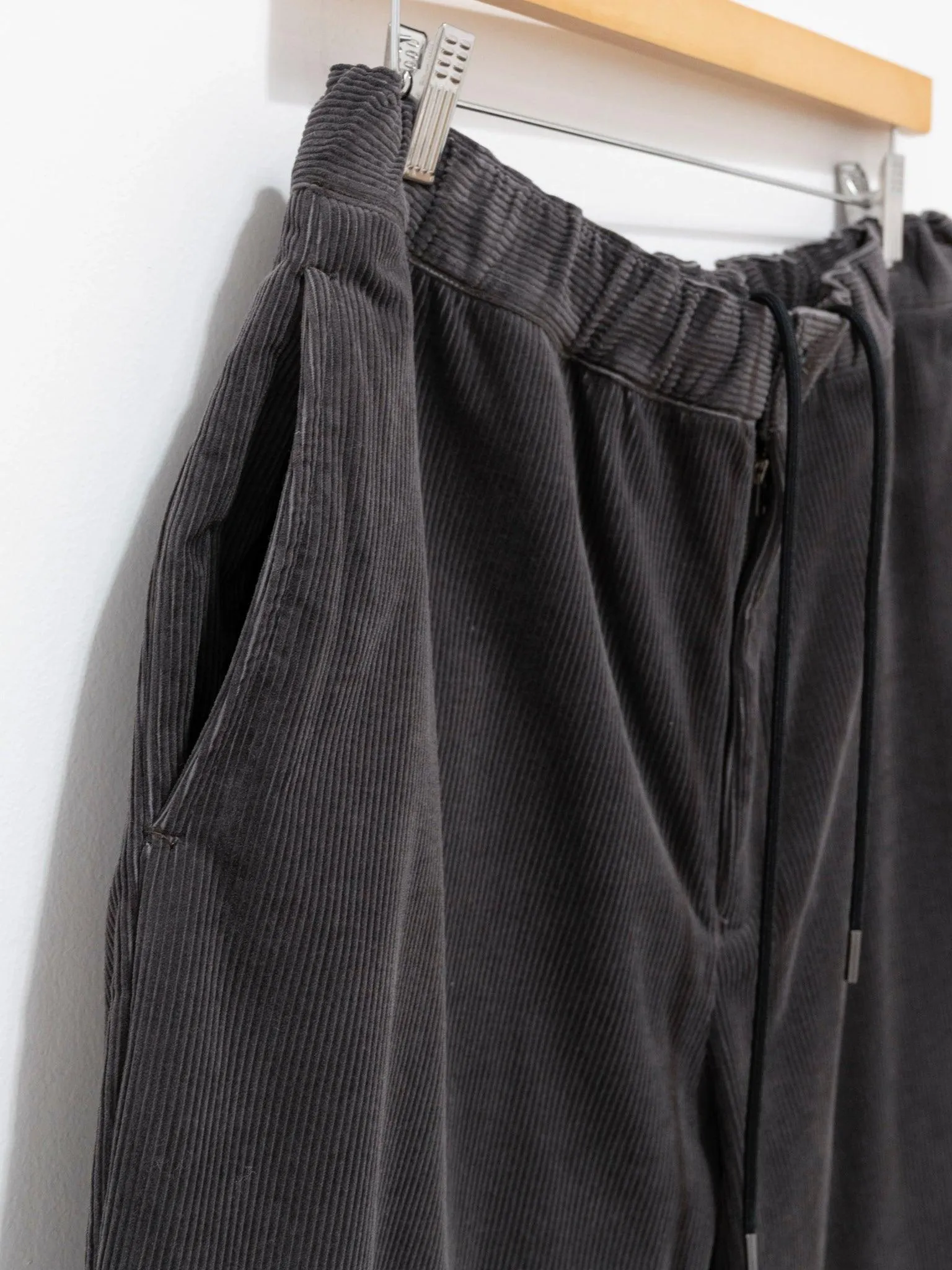 Easy Corduroy Slacks - Gray