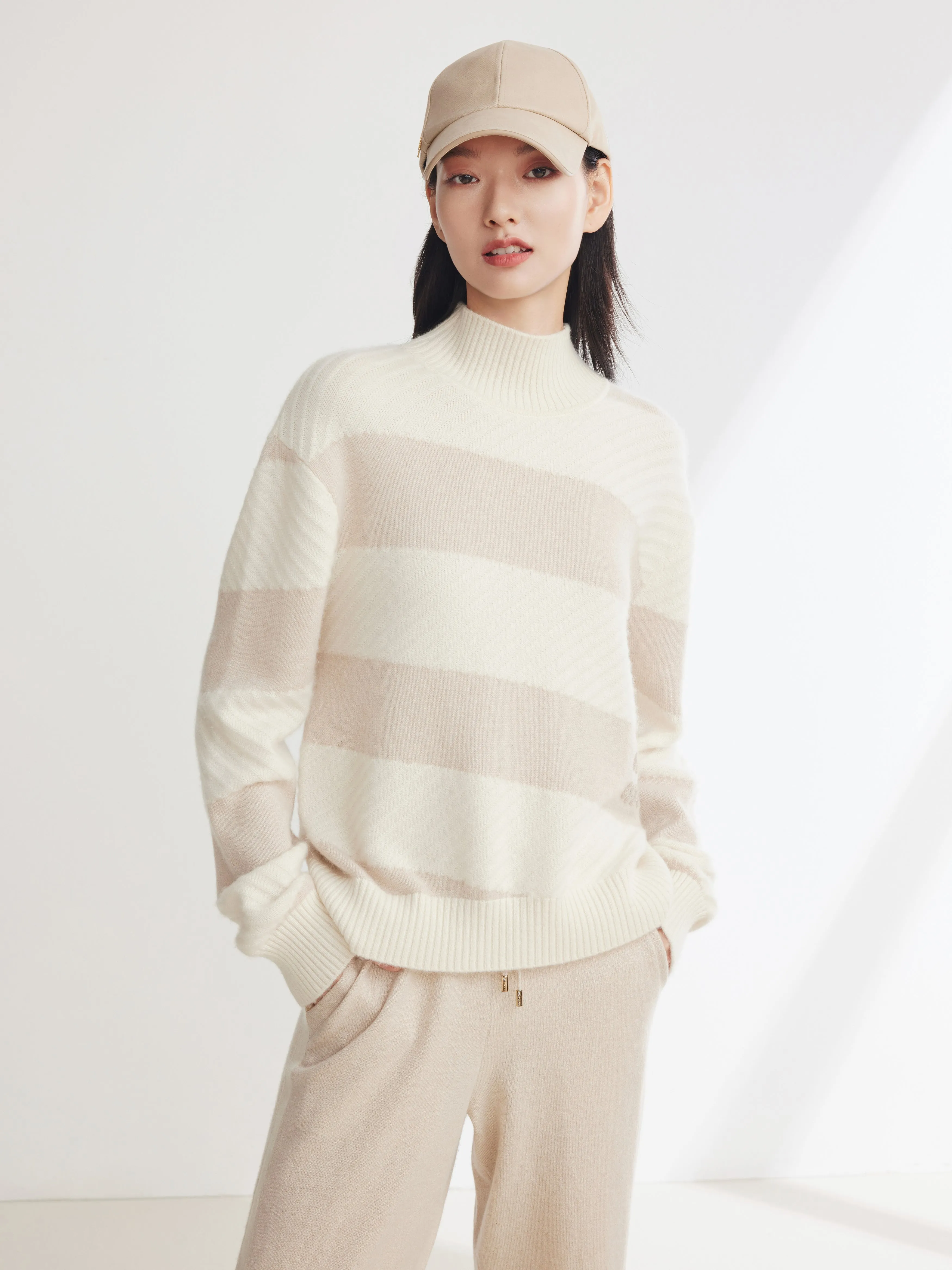 EP YAYING Pure Cashmere Knit Sweater