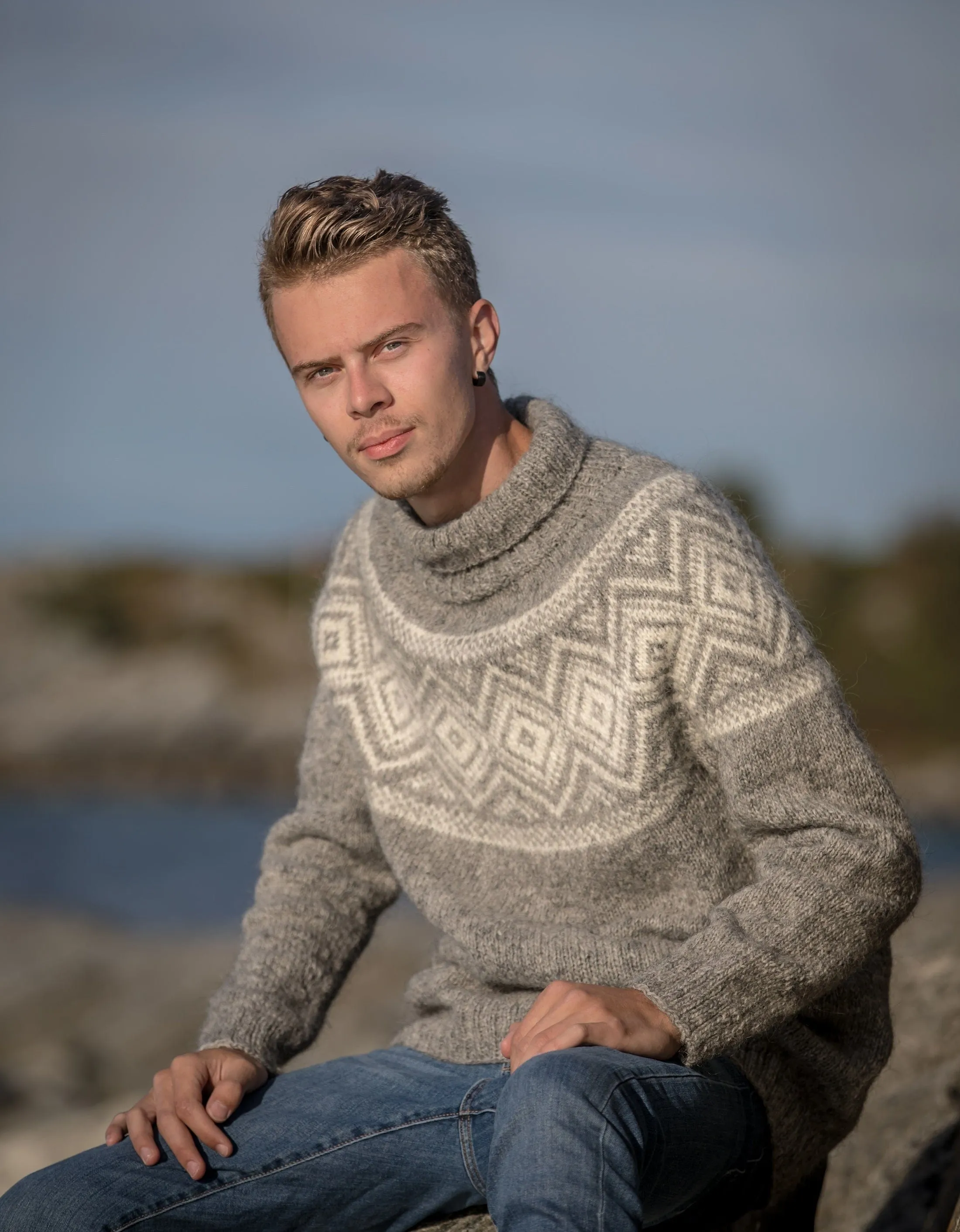 Jannik Icelandic Grey  sweater - Knitting Kit