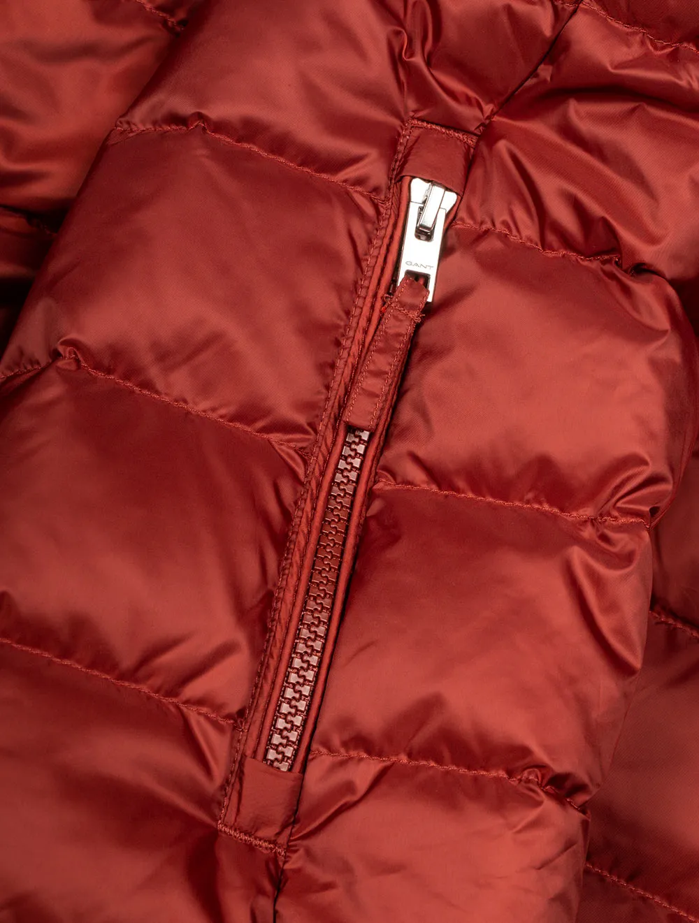 Light Down Gilet Burgundy