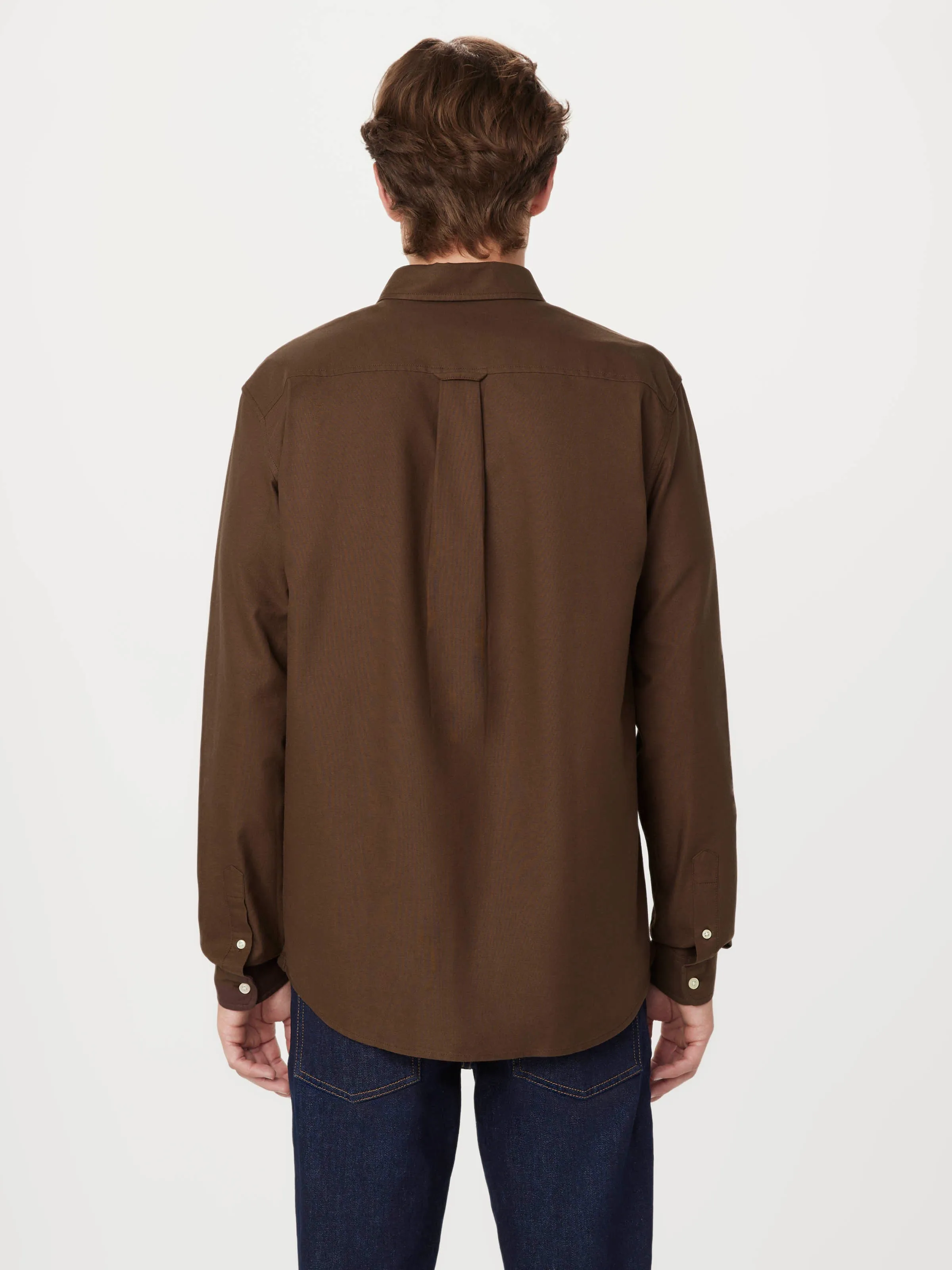 The Jasper Oxford Shirt in Deep Brown