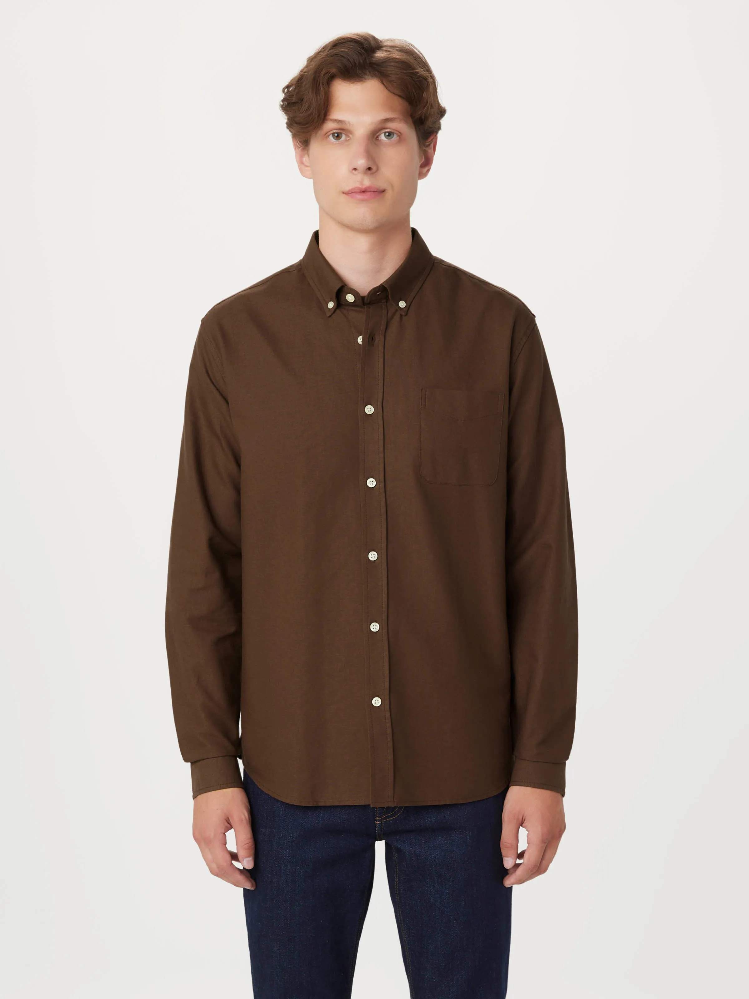 The Jasper Oxford Shirt in Deep Brown