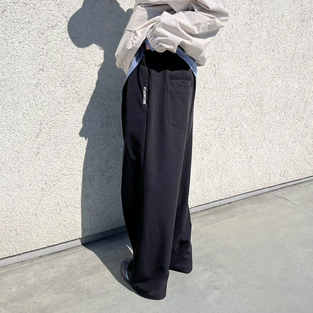 Wide slacks pants